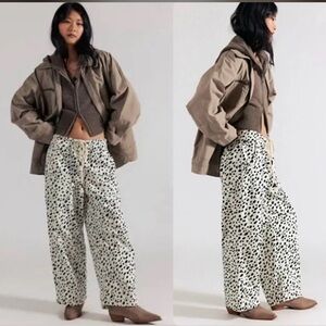 NWT Free People We The Free Printed Easy Peasy PullOn Pants Size Small